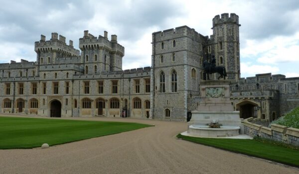 windsor-534866_1920-ed3f300da5f54a15dc737f1c709046c7 windsor-534866_1920-ed3f300da5f54a15dc737f1c709046c7