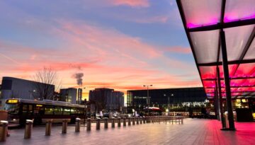 heathrow-naida-marin-4RIq7LQ2k30-unsplash